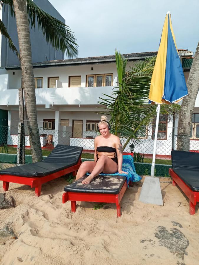 New Seaside Inn Hikkaduwa Exteriér fotografie